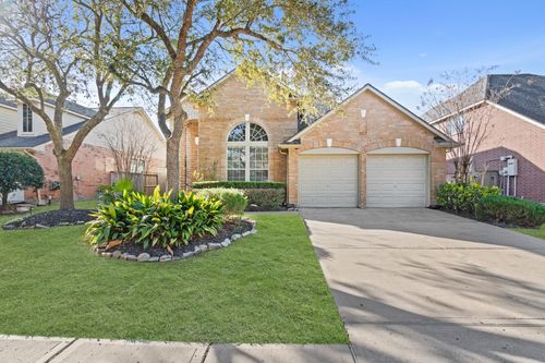 5819 Brook Bend Dr, Sugar Land, TX, 77479-4131 | Card Image