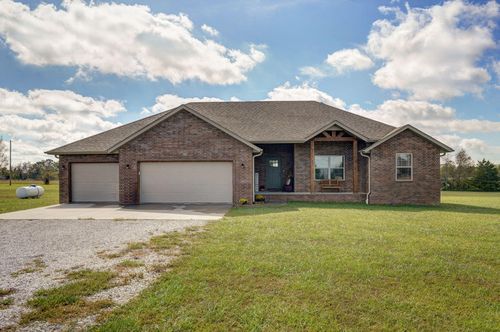 352 Maria Road, Clever, MO, 65631 | Card Image