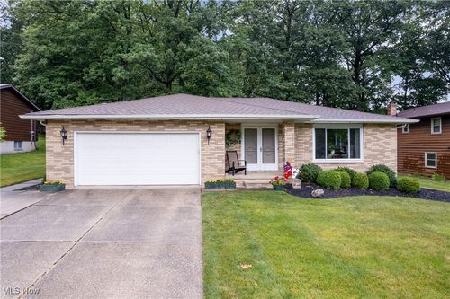 7020 Donna Rae Drive, Seven Hills, OH, 44131 | Card Image