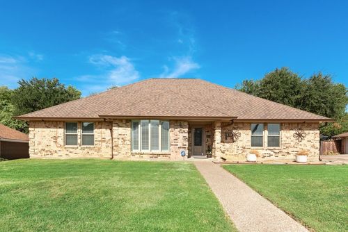 3713 Ridgewood Dr, Grand Prairie, TX, 75052-6724 | Card Image