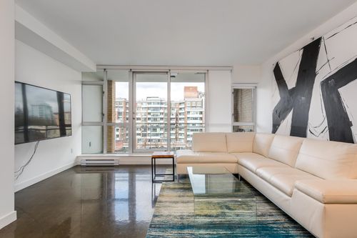 714-221 Union St, Vancouver, BC, V6A0B4 | Card Image