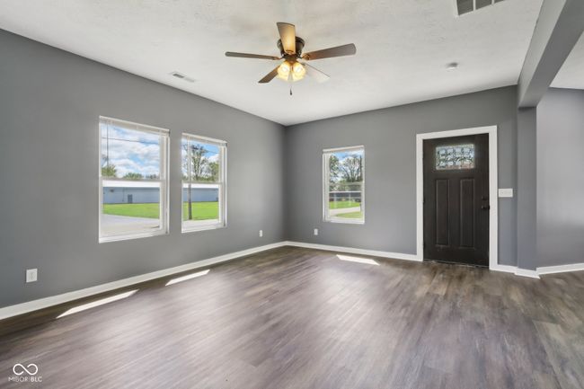 3098 Central, House other with 4 bedrooms, 2 bathrooms and null parking in Arlington IN | Image 5