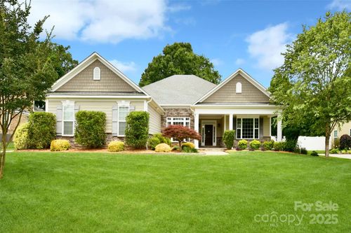 551 Brightleaf Pl Nw, Concord, NC, 28027-4542 | Card Image