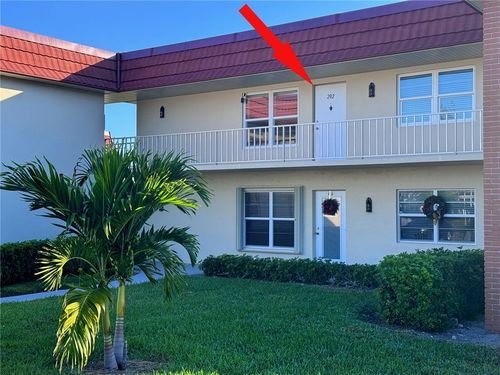 apt-202-25 Pine Arbor Ln, VERO BEACH, FL, 32962-4669 | Card Image