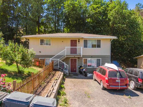 617 Hillside Pl, Moscow, ID, 83843-2714 | Card Image