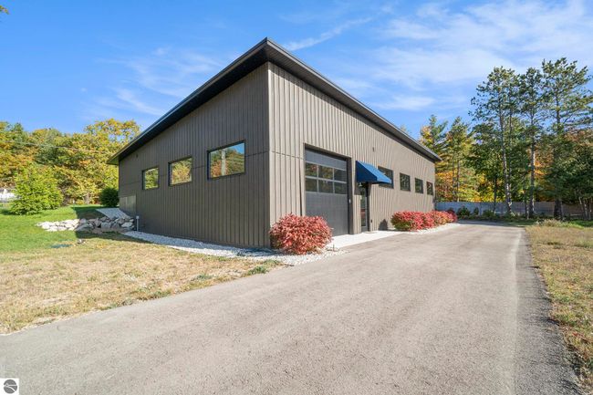 12639 N Northport Point Rd, Home with 0 bedrooms, 0 bathrooms and null parking in Northport MI | Image 37