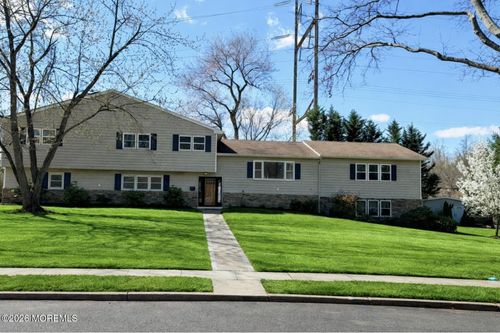 90 Birch Dr, Shrewsbury, NJ, 07702-4121 | Card Image