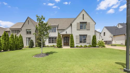 12592 Miss Carson Ln, Collierville, TN, 38017-1099 | Card Image