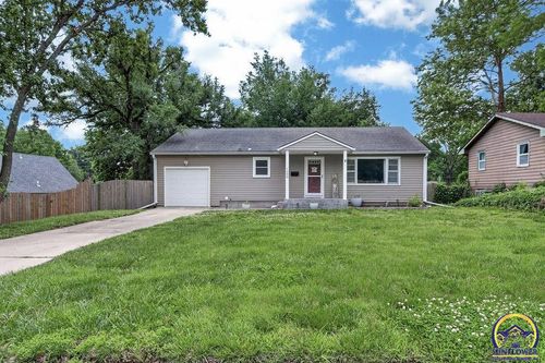 1503 Sw 29th Ter, Topeka, KS, 66611-1933 | Card Image