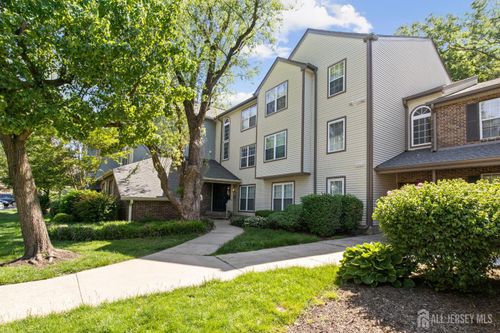 6072 Cedar Ct, Monmouth Junction, NJ, 08852-2135 | Card Image