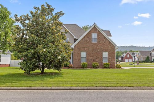 7514 Tranquility Dr, Ooltewah, TN, 37363-9490 | Card Image