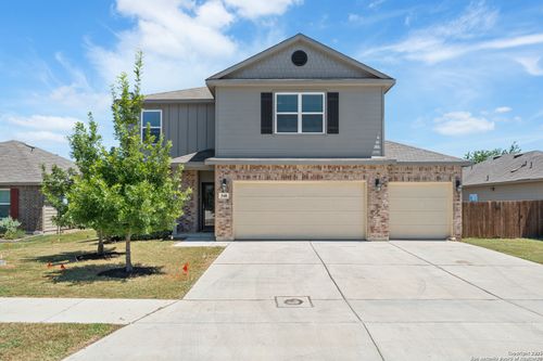548 Long Leaf Dr, New Braunfels, TX, 78130-5470 | Card Image