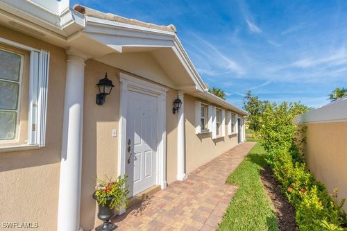 7949 Umberto Court, NAPLES, FL, 34114 | Card Image