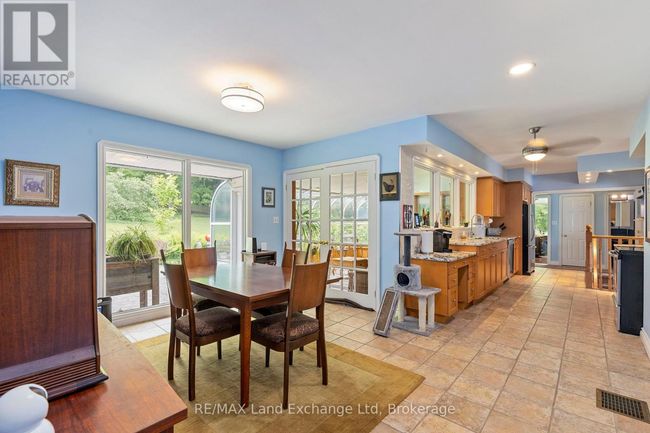 14519 Elginfield Rd, House other with 3 bedrooms, 3 bathrooms and 10 parking in Lucan ON | Image 14