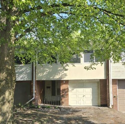 110 Overlea Dr, Kitchener, ON, N2M1T1 | Card Image
