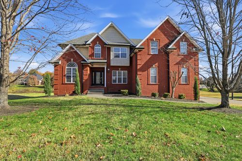 2062 N Amber Dr, Spring Hill, TN, 37174-8288 | Card Image