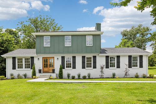 412 Bluegrass Ct, Lebanon, TN, 37090-8944 | Card Image