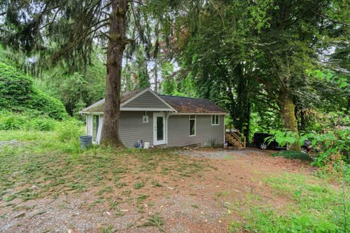 24742 100 Ave, Maple Ridge, BC, V2W1J8 | Card Image