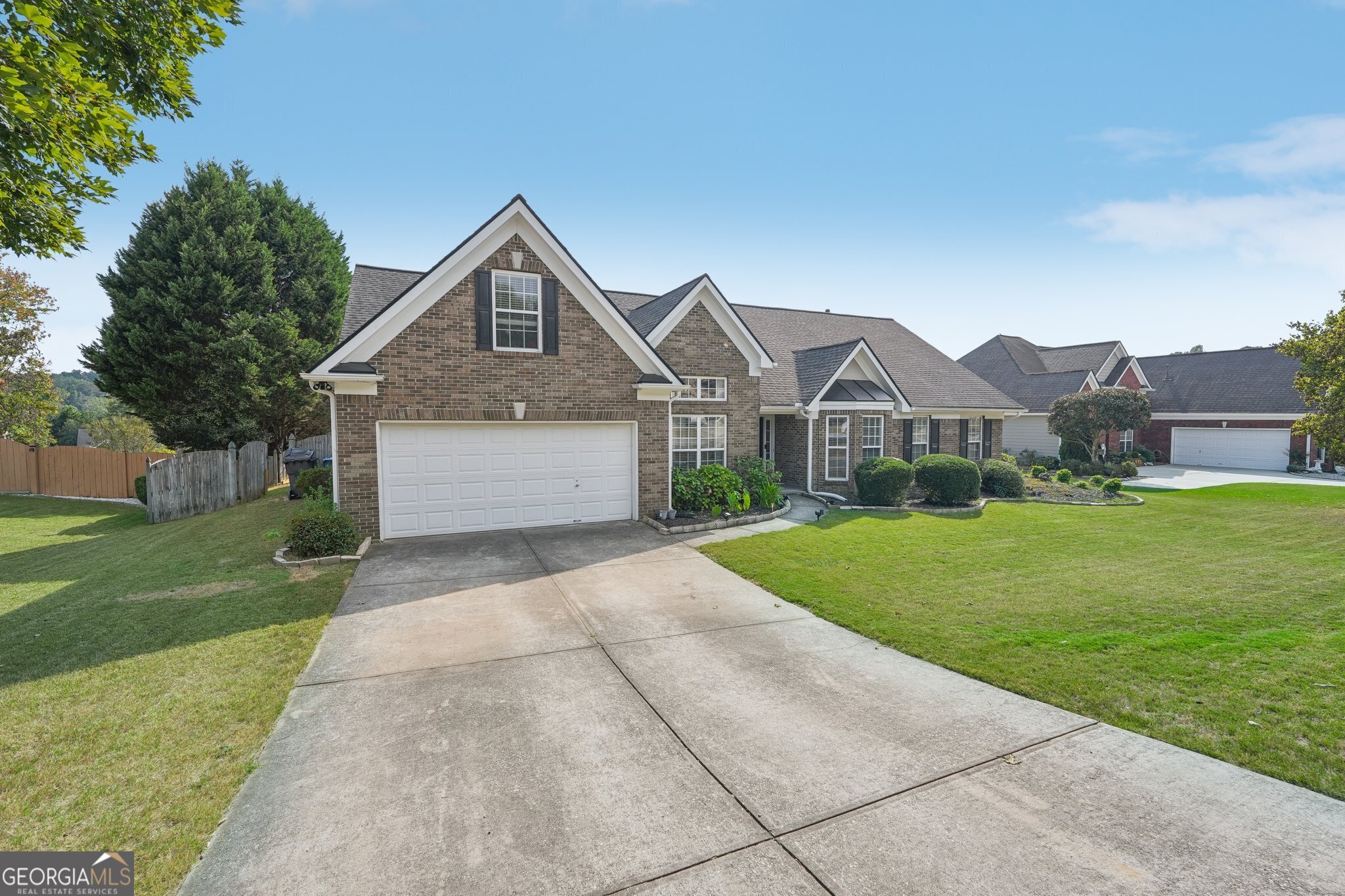 Brooks Pointe Ct, Lawrenceville, GA 30045