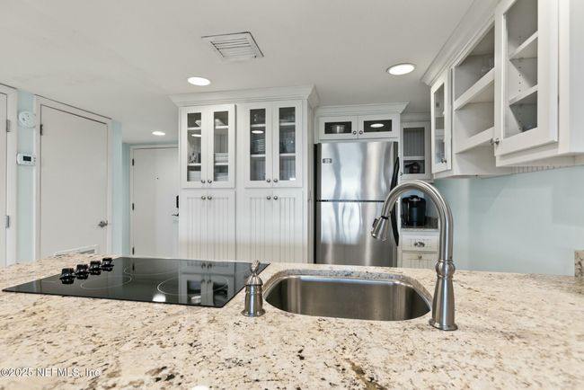 610 Summer Pl, Condo with 1 bedrooms, 1 bathrooms and null parking in Ponte Vedra Beach FL | Image 11