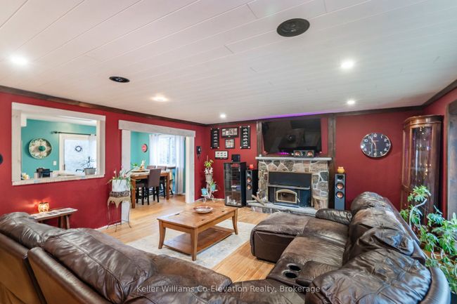 4684 10 Th Sideroad, House other with 5 bedrooms, 4 bathrooms and 10 parking in Essa ON | Image 14