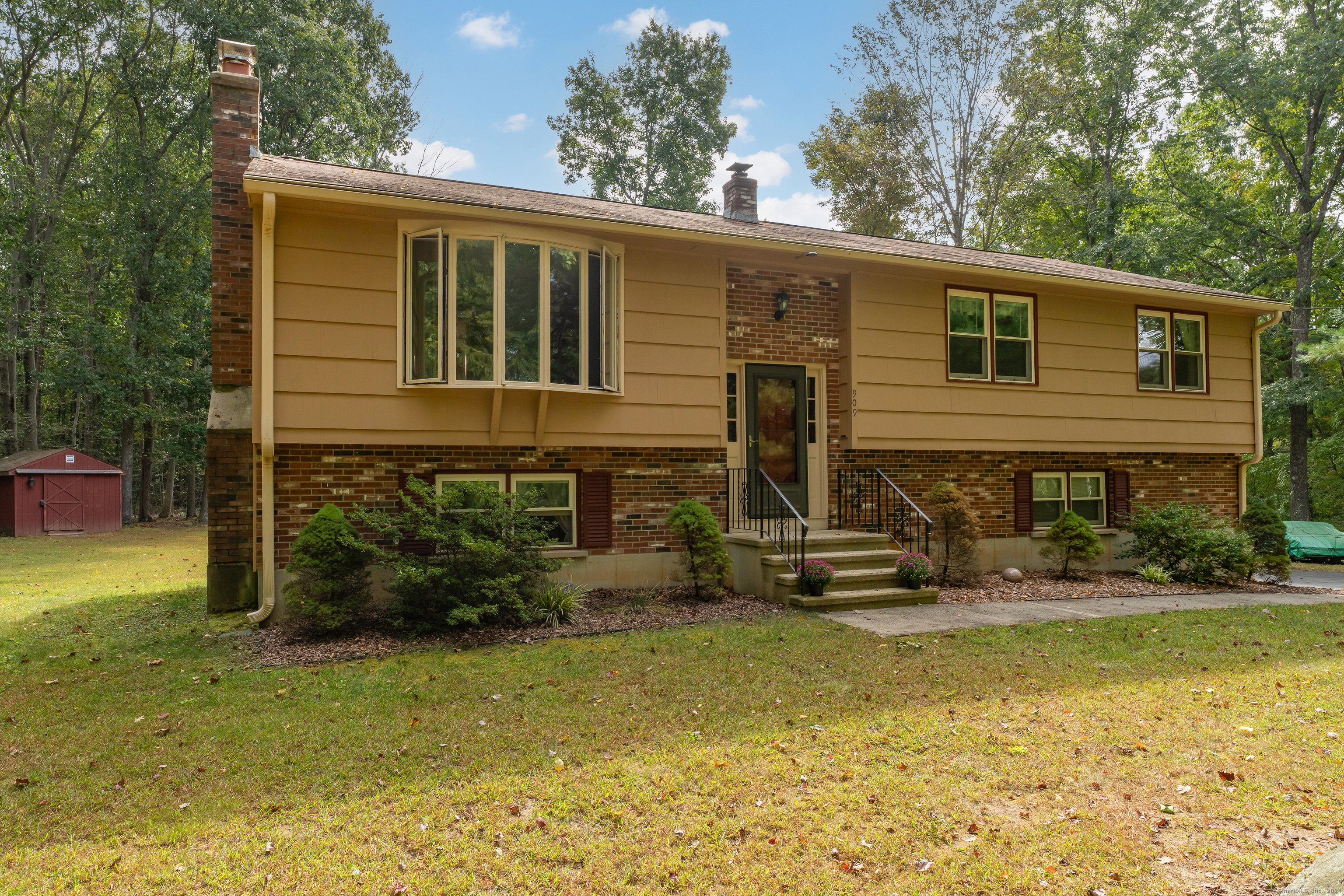 Maple Hill Rd, Guilford, CT 06437