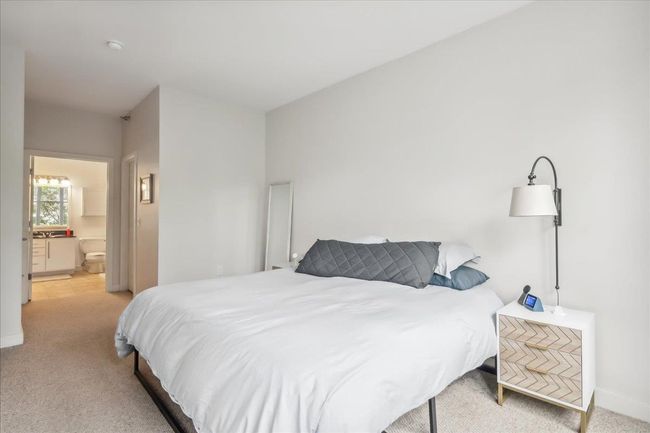 APT-217 - 370 Farrell St, Condo with 2 bedrooms, 2 bathrooms and null parking in South Burlington VT | Image 15