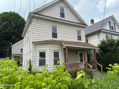 68 Columbia St, Adams, MA, 01220-1310 | Card Image
