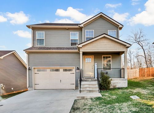 1124 Old Charlotte Trce, Clarksville, TN, 37040-2064 | Card Image