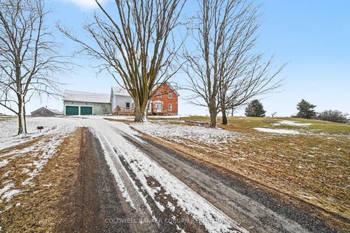 2327 County Rd 31, Winchester, ON, K0C2K0 | Card Image