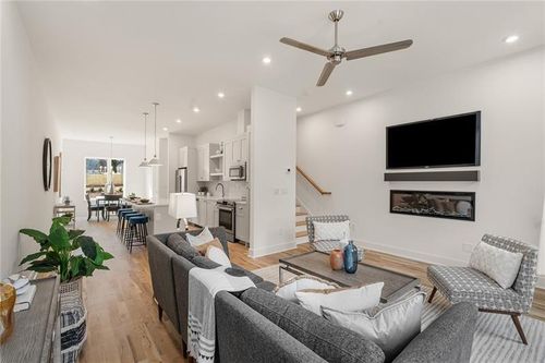 unit-405-1237 Memorial Dr Se, Atlanta, GA, 30316-1679 | Card Image