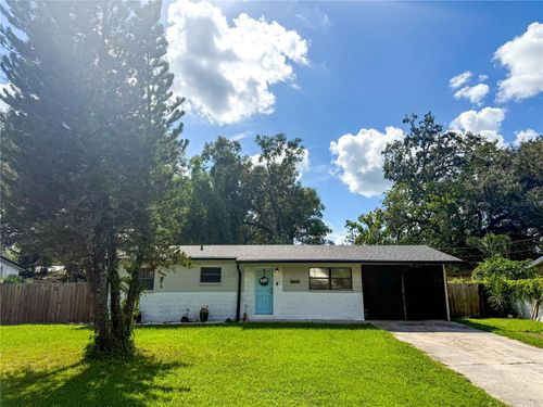 10924 N Boulevard, TAMPA, FL, 33612-6614 | Card Image