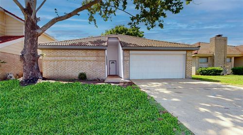 7126 Rio Blanco Dr, Houston, TX, 77083-3219 | Card Image
