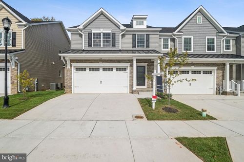 23-1714 Botanical Ct, SYKESVILLE, MD, 21784-5911 | Card Image