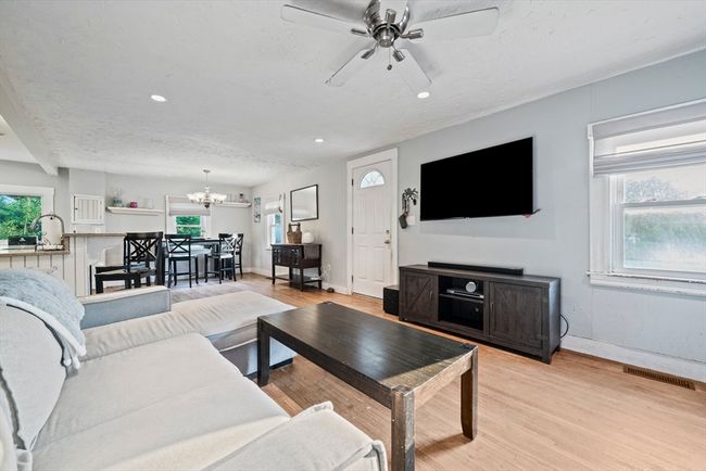 19 Borden Rd, House other with 3 bedrooms, 1 bathrooms and 4 parking in Scituate MA | Image 8