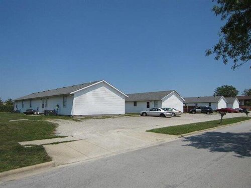 194 Woodsview Dr, Jeffersonville, OH, 43128 | Card Image