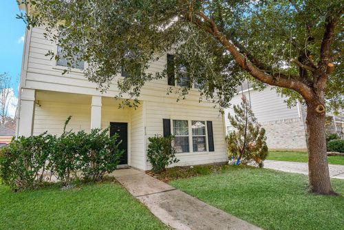 812 Dragonfly Dr, Conroe, TX, 77301-5500 | Card Image