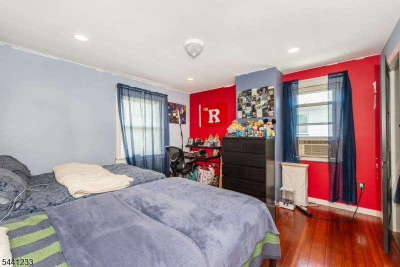 Residential in Clifton City 5