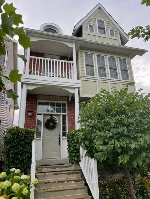 42 Cornell Meadows Ave, Markham, ON, L6B1B6 | Card Image
