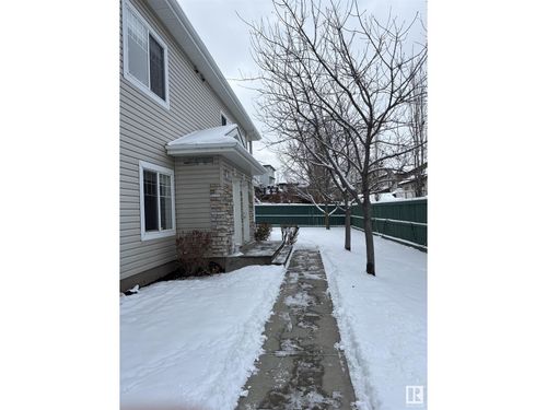 250- Cranberry Way, Sherwood Park, AB, T8H2R3 | Card Image