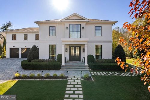 6029 Orris St, MCLEAN, VA, 22101-1828 | Card Image