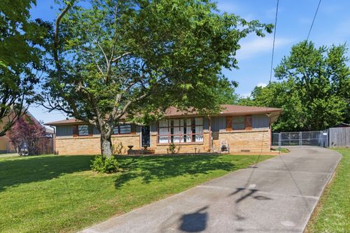 1047 Mitchell Rd, Nashville, TN, 37206-1149 | Card Image