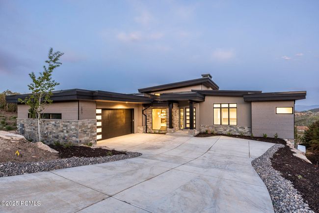 1817 W Skyridge Dr, Home with 5 bedrooms, 6 bathrooms and null parking in Mayflower Mnt UT | Image 45
