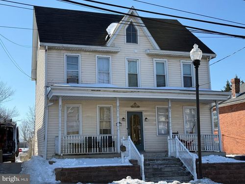 416 W Main St, WAYNESBORO, PA, 17268-1414 | Card Image