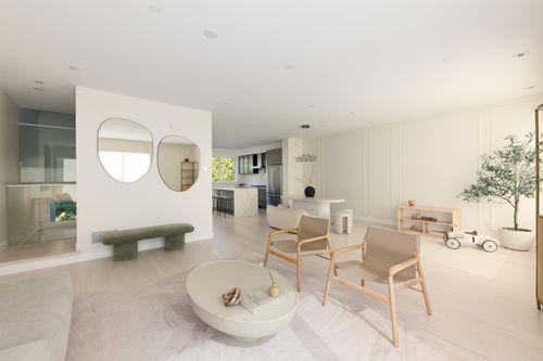 49-3597 Malsum Dr, North Vancouver, BC, V7G0B2 | Card Image
