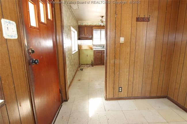 2207 W Virginia Ave, Home with 0 bedrooms, 0 bathrooms and null parking in Dunbar WV | Image 27