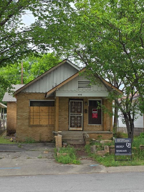 3716 W 17th St, Little Rock, AR, 72204-4065 | Card Image
