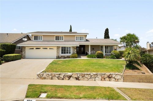 401 Marymont Ave, Placentia, CA, 92870-1821 | Card Image