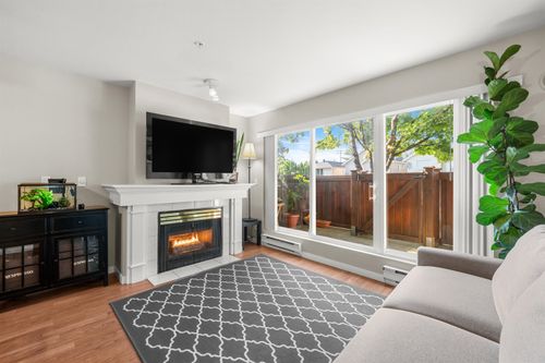 102-1570 Prairie Ave, Port Coquitlam, BC, V3B1T4 | Card Image