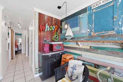 3330-6300 Seawall Blvd, Galveston, TX, 77551-2219 | Card Image